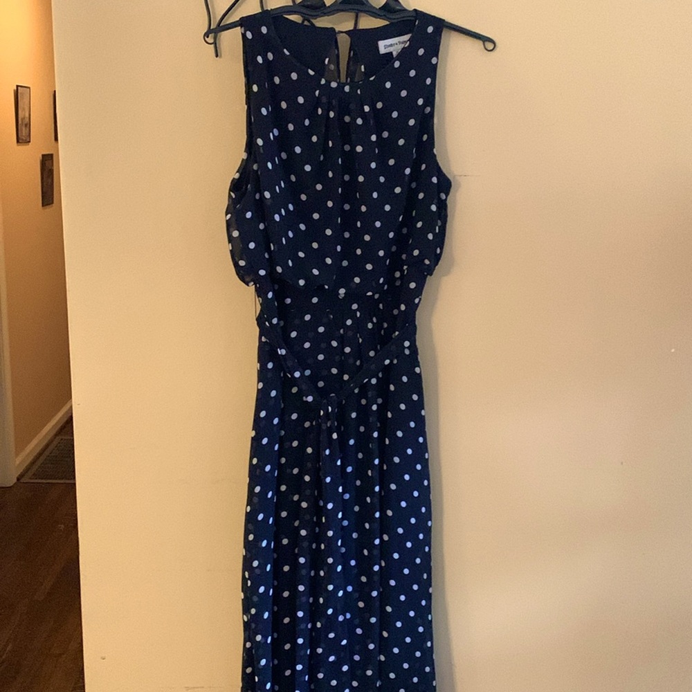 Beautiful Flowy polka dot dress.